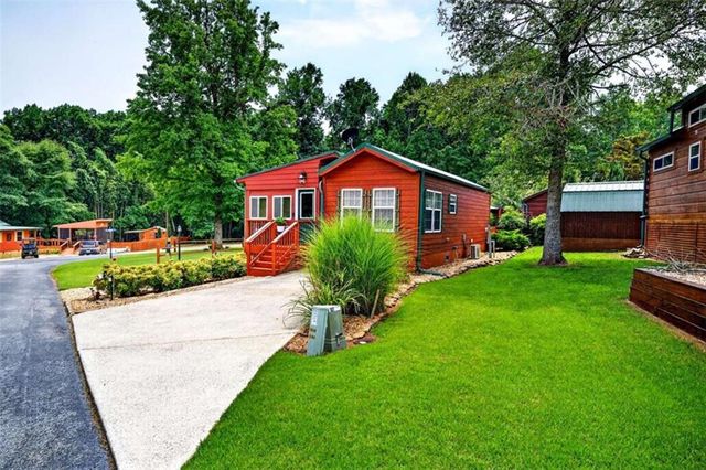 19 Wapiti Lane, Cleveland, GA 30528