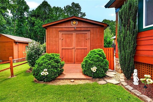 19 Wapiti Lane, Cleveland, GA 30528
