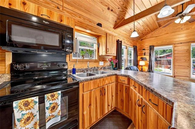 19 Wapiti Lane, Cleveland, GA 30528