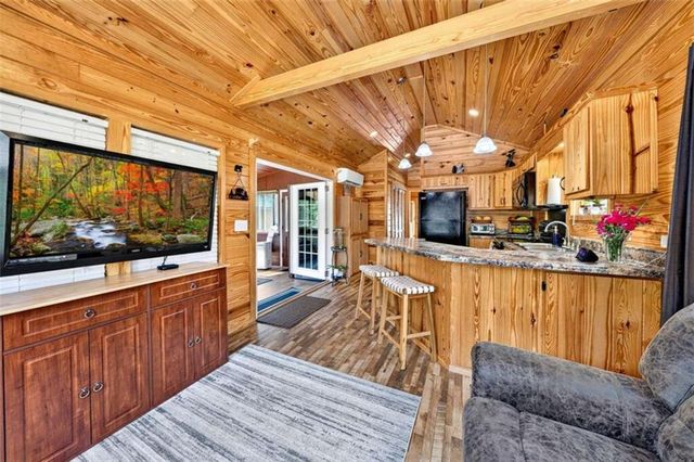 19 Wapiti Lane, Cleveland, GA 30528