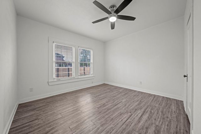 5711 Sherman Street, Houston, TX 77011