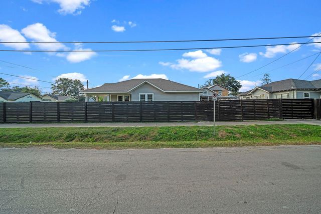 5711 Sherman Street, Houston, TX 77011