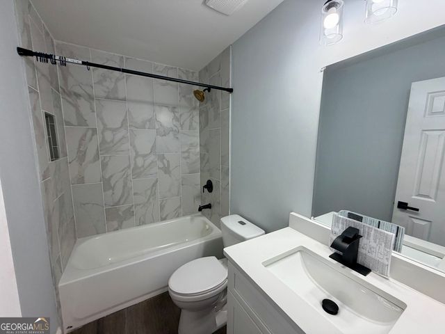 74 SW Joseph E Lowery Boulevard, Atlanta, GA 30314