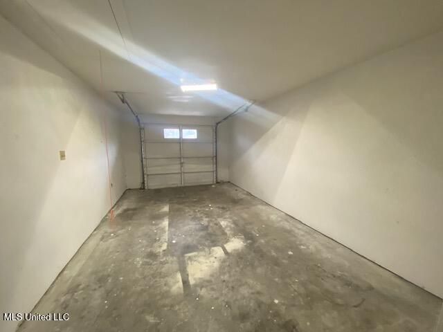 11 Stratford Place, Gulfport, MS 39503