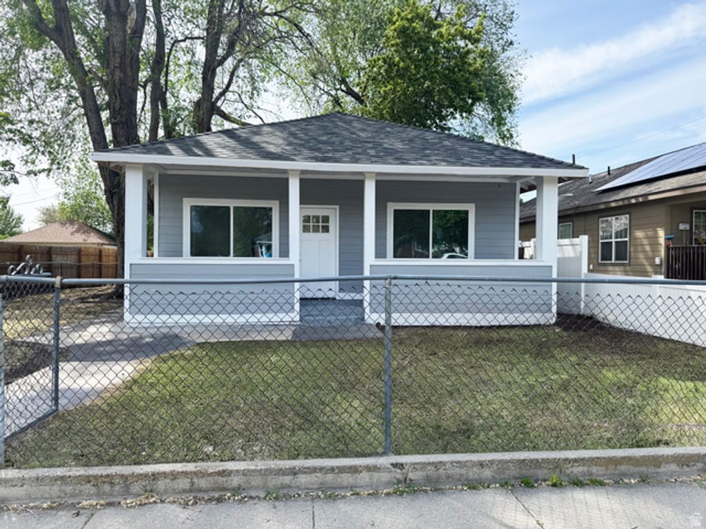 640 S NAVAJO ST, Salt Lake City, UT 84104