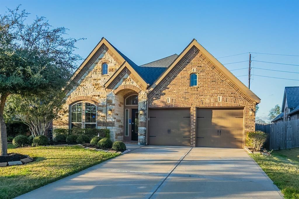 2910 Naples Park Lane, Richmond, TX 77406