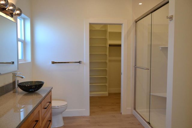 224 SW Deer Meadow Lane, Grants Pass, OR 97527