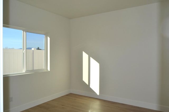 224 SW Deer Meadow Lane, Grants Pass, OR 97527