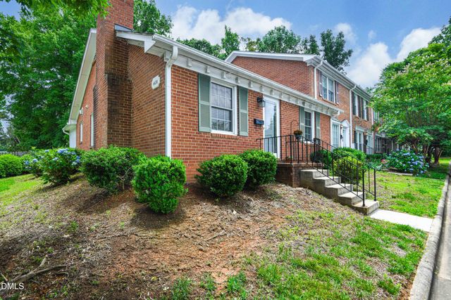 4620 Lawndale E, Greensboro, NC 27455