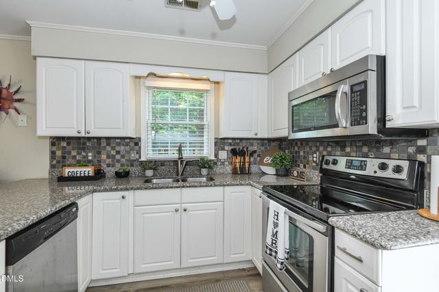 4620 Lawndale E, Greensboro, NC 27455