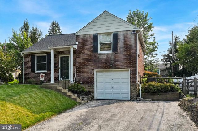 18 N MALIN RD, Broomall, PA 19008