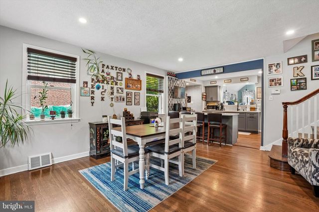18 N MALIN RD, Broomall, PA 19008