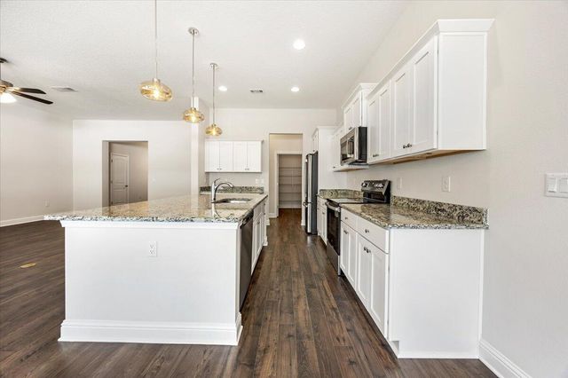 9586 Creets Landing Drive CL07, Navarre, FL 32566