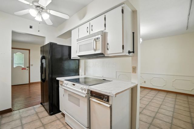 6162 Oakfield Drive E, Columbus, OH 43229