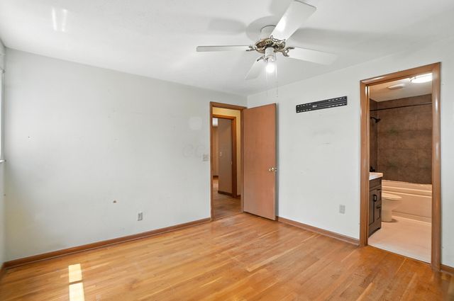 6162 Oakfield Drive E, Columbus, OH 43229