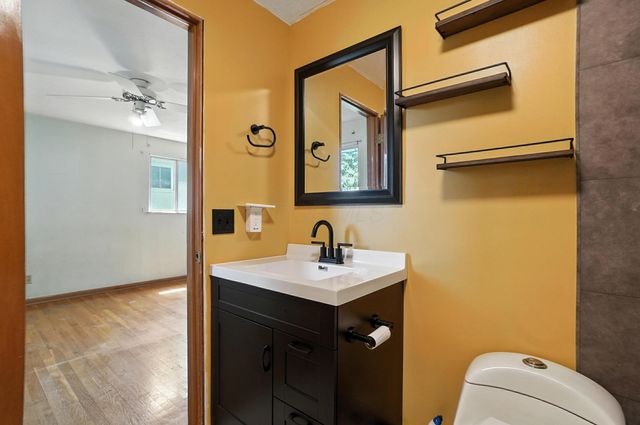 6162 Oakfield Drive E, Columbus, OH 43229