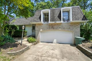 6162 Oakfield Drive E, Columbus, OH 43229