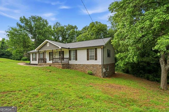 516 Fieldwood Dr., Adairsville, GA 30103