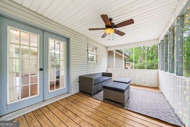 516 Fieldwood Dr., Adairsville, GA 30103