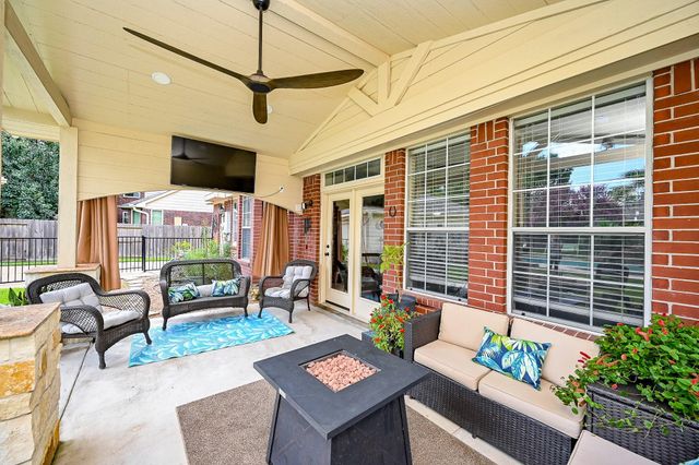 17518 Rustling Aspen Lane, Houston, TX 77095