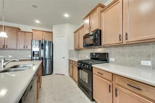 421 Windward Drive, Little Elm, TX 75068