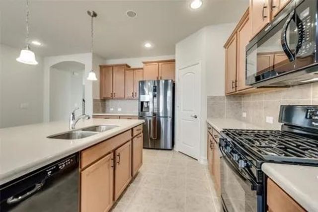 421 Windward Drive, Little Elm, TX 75068