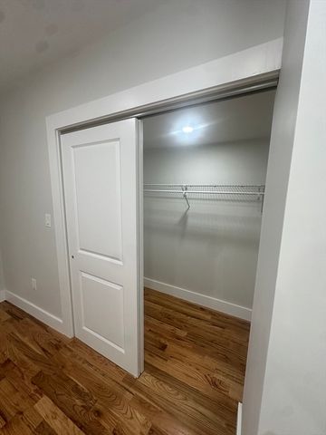 9 Wilbur 1, Boston, MA 02125