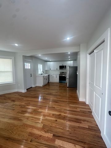 9 Wilbur 1, Boston, MA 02125