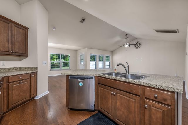 1305 Golden Valley Pl., Little River, SC 29566