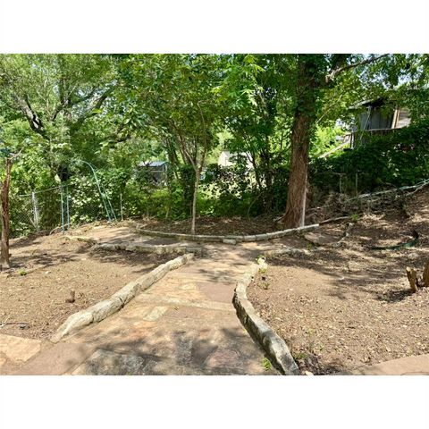 8306 Hanbridge LN, Austin, TX 78736