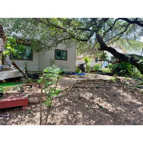 8306 Hanbridge LN, Austin, TX 78736