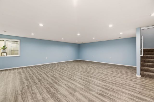 879 S Cattail Cir, Haysville, KS 67060