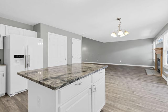 6962 Onyxbluff Lane, Blacklick, OH 43004