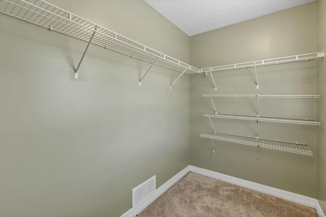 6962 Onyxbluff Lane, Blacklick, OH 43004