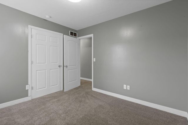 6962 Onyxbluff Lane, Blacklick, OH 43004
