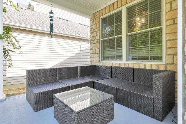 6962 Onyxbluff Lane, Blacklick, OH 43004