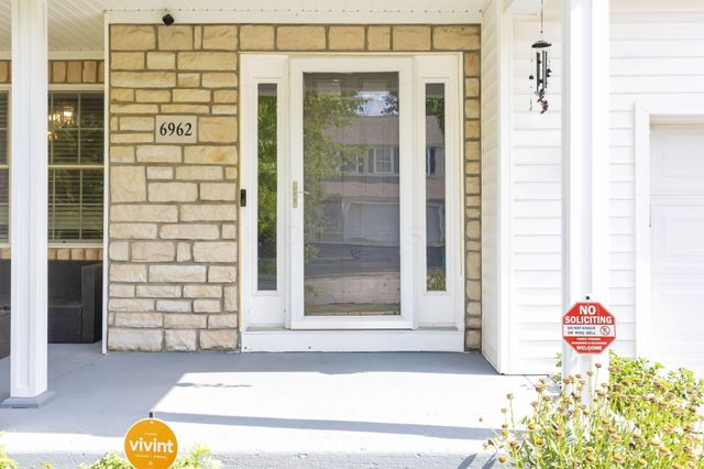 6962 Onyxbluff Lane, Blacklick, OH 43004