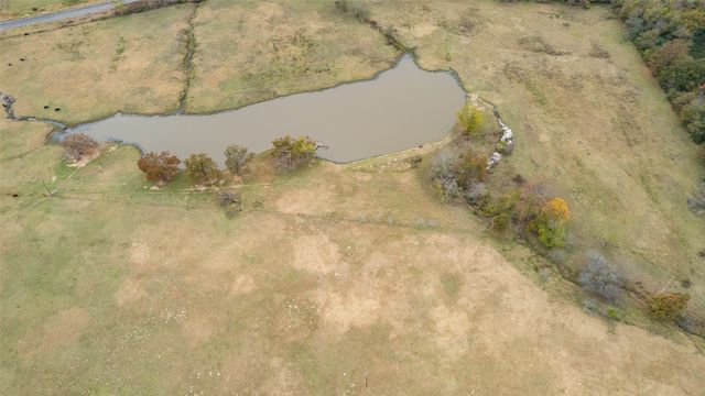 1436 County Road 2320 2, Como, TX 75431