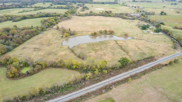 1436 County Road 2320 2, Como, TX 75431