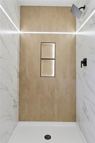 8801 NE Afton Road, Kansas City, MO 64155