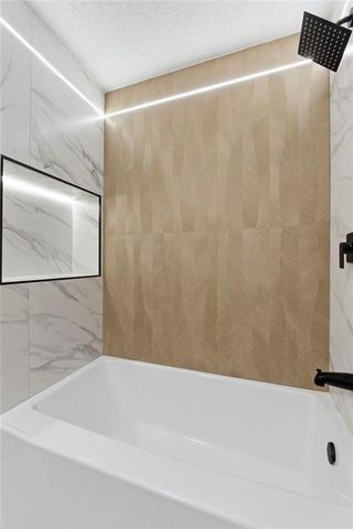 8801 NE Afton Road, Kansas City, MO 64155