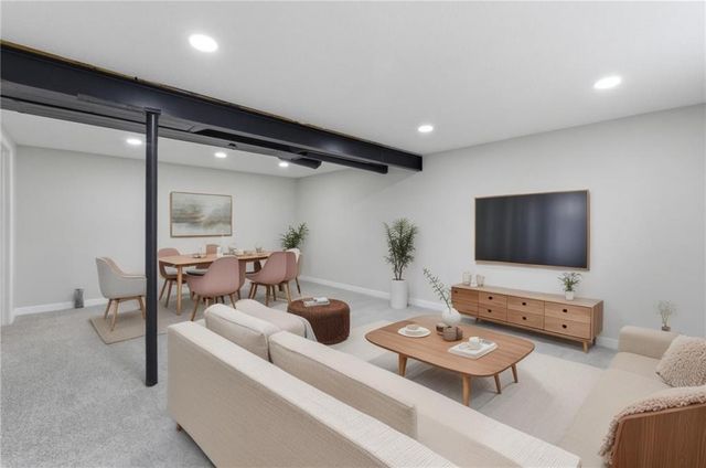 8801 NE Afton Road, Kansas City, MO 64155