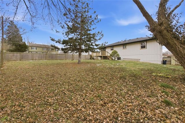 8801 NE Afton Road, Kansas City, MO 64155