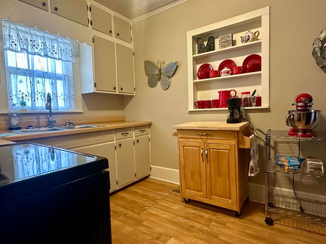 248 CANAL ST, Selmer, TN 38375