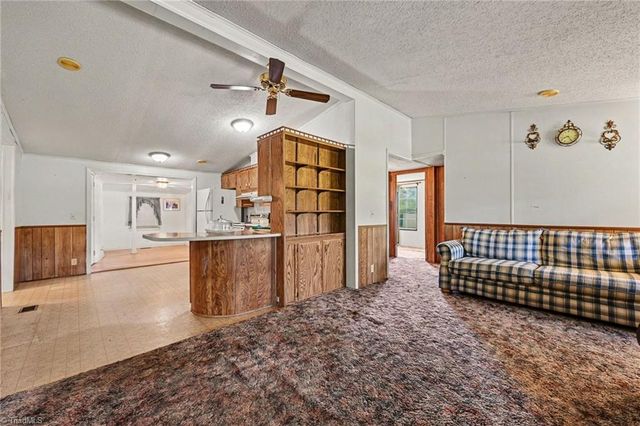812 Forest Hills School Road N, Marshville, NC 28103