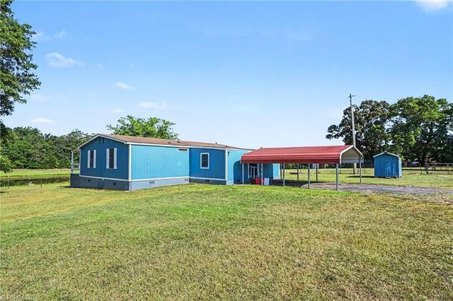 812 Forest Hills School Road N, Marshville, NC 28103