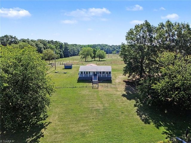 812 Forest Hills School Road N, Marshville, NC 28103