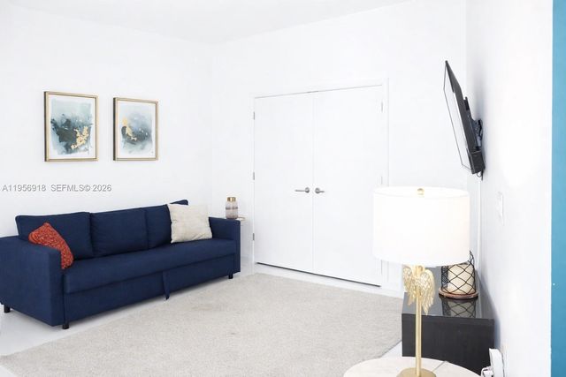 851 NE 1st Ave 2401, Miami, FL 33132