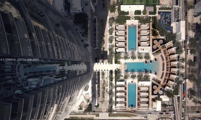 851 NE 1st Ave 2401, Miami, FL 33132