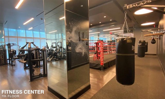 851 NE 1st Ave 2401, Miami, FL 33132